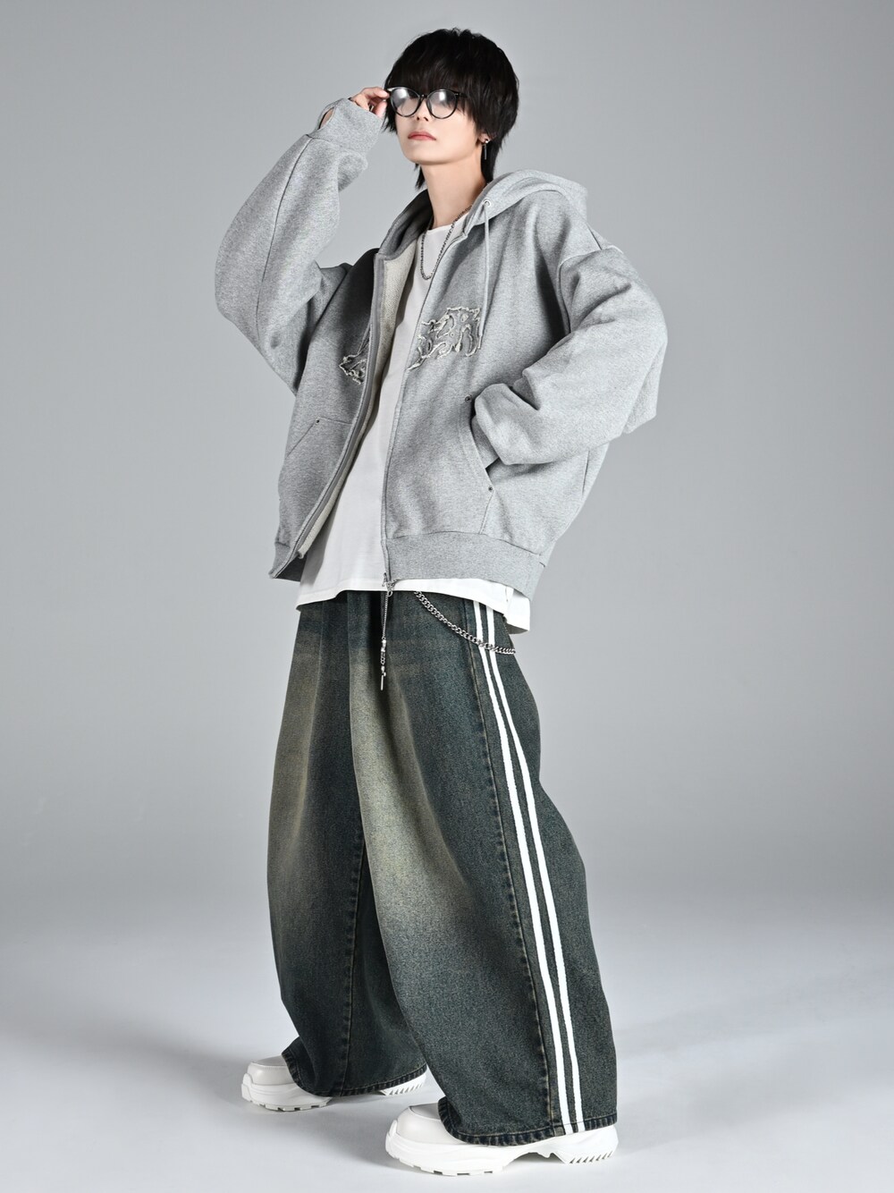 犬飼京 inukai kei｜ADRERのその他パンツを使ったコーディネート