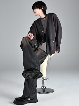 「アイテム（雑貨/ホビー）」を使った、犬飼京 inukai keiさん（メンズ・183cm）の冬コーディネート