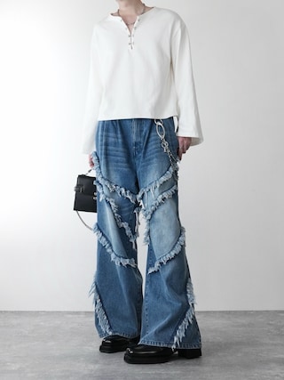 「ADRER（アドラー）のShort Length Hook long-T / ショートレングス フック ロングT（Tシャツ/カットソー）」を使った、犬飼京 inukai keiさん（メンズ・183cm）の秋コーディネート