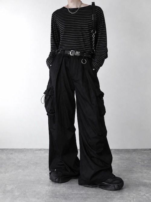 「ADRER(アドラー)のU neck compact silhouette long T / UネックコンパクトシルエットロンT(抗菌防臭機能)(Tシャツ/カットソー)」を使った、犬飼京 inukai keiさん(メンズ・183cm)の秋コーディネート
