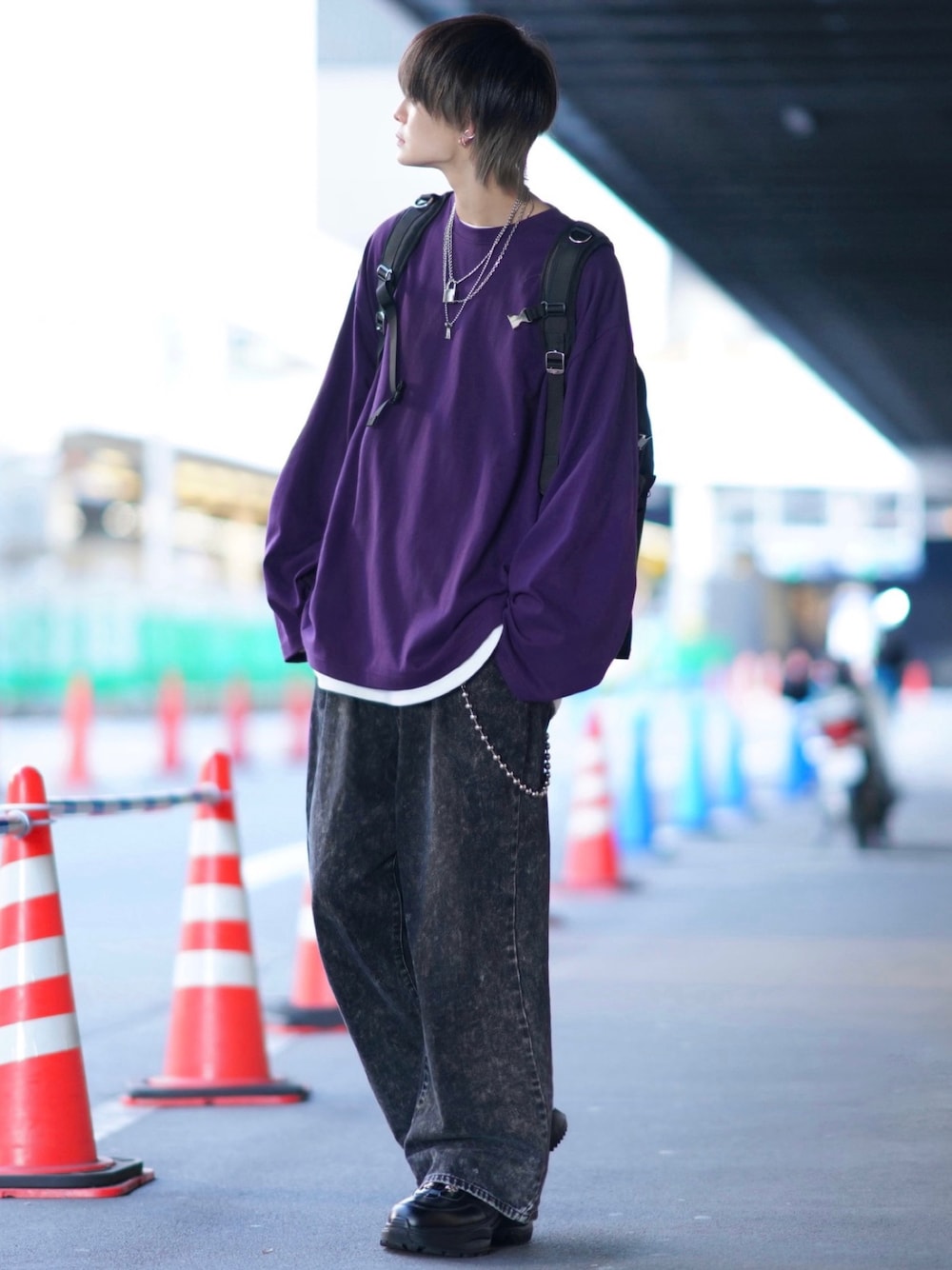 PURPLEスキニー・ラッパー着用 犬飼京 inukai kei｜ADRERのデニムパンツを使ったコーディネート - WEAR