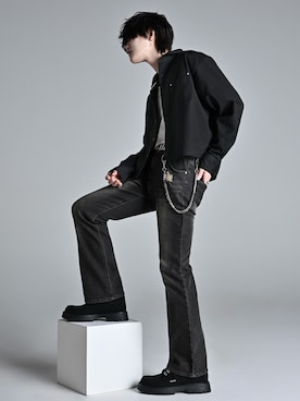 「ADRER（アドラー）のアイテム（トップス）」を使った、犬飼京 inukai keiさん（メンズ・183cm）の冬コーディネート