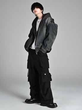 「アイテム（雑貨/ホビー）」を使った、犬飼京 inukai keiさん（メンズ・183cm）の冬コーディネート