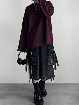 「ADRER（アドラー）の【24AW】extra quality wide sleeve (over size) long-T/エクストラクオリティワイドスリーブ(オーバーサイズ)ロンT（Tシャツ/カットソー）」を使った、犬飼京 inukai keiさん（メンズ・183cm）の秋コーディネート