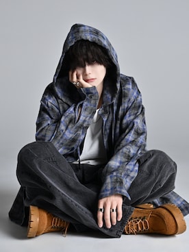 「アイテム（アクセサリー）」を使った、犬飼京 inukai keiさん（メンズ・183cm）の冬コーディネート