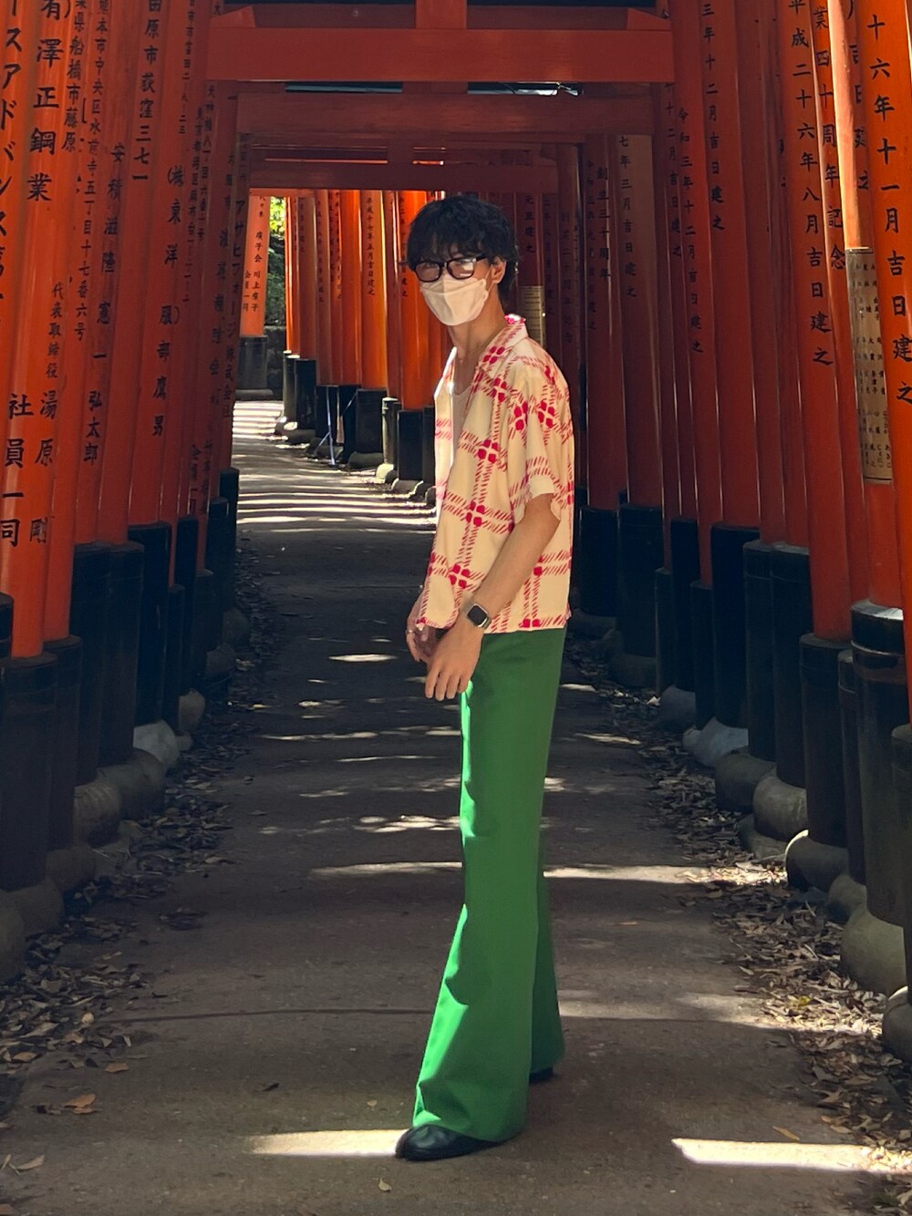 GUCCIのスラックス（グリーン系）を使った人気ファッション