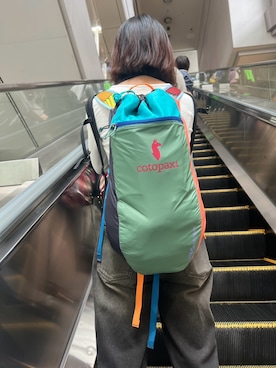 「Cotopaxi（コトパクシ）のアイテム」を使った、r27さん（レディース・160cm）の秋コーディネート