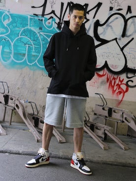 「RE:LORE（リロア）のアイテム（トップス）」を使った、RE:LORE™さん（メンズ・178cm）の夏コーディネート