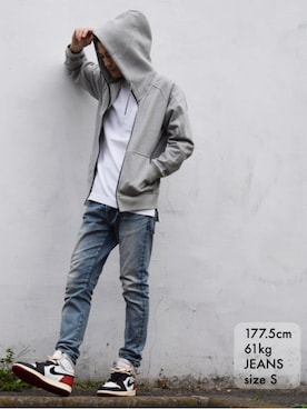 「RE:LORE（リロア）のアイテム（トップス）」を使った、RE:LORE™さん（メンズ・178cm）の夏コーディネート