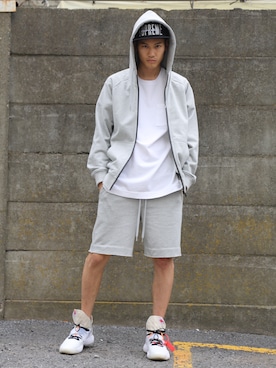 「RE:LORE（リロア）のアイテム（トップス）」を使った、RE:LORE™さん（メンズ・178cm）の夏コーディネート