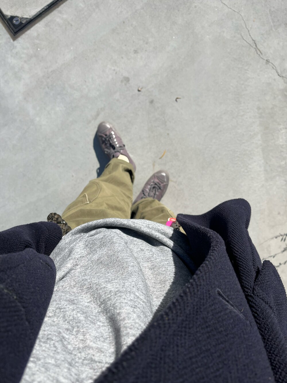 「ピーコート、grenfell、olive、military、SPERGA」｜「SPERGAのアイテム（スニーカー、グレー系）」を使った、Taka_Koboさん（メンズ・165cm）の冬コーディネートの1枚目の写真
