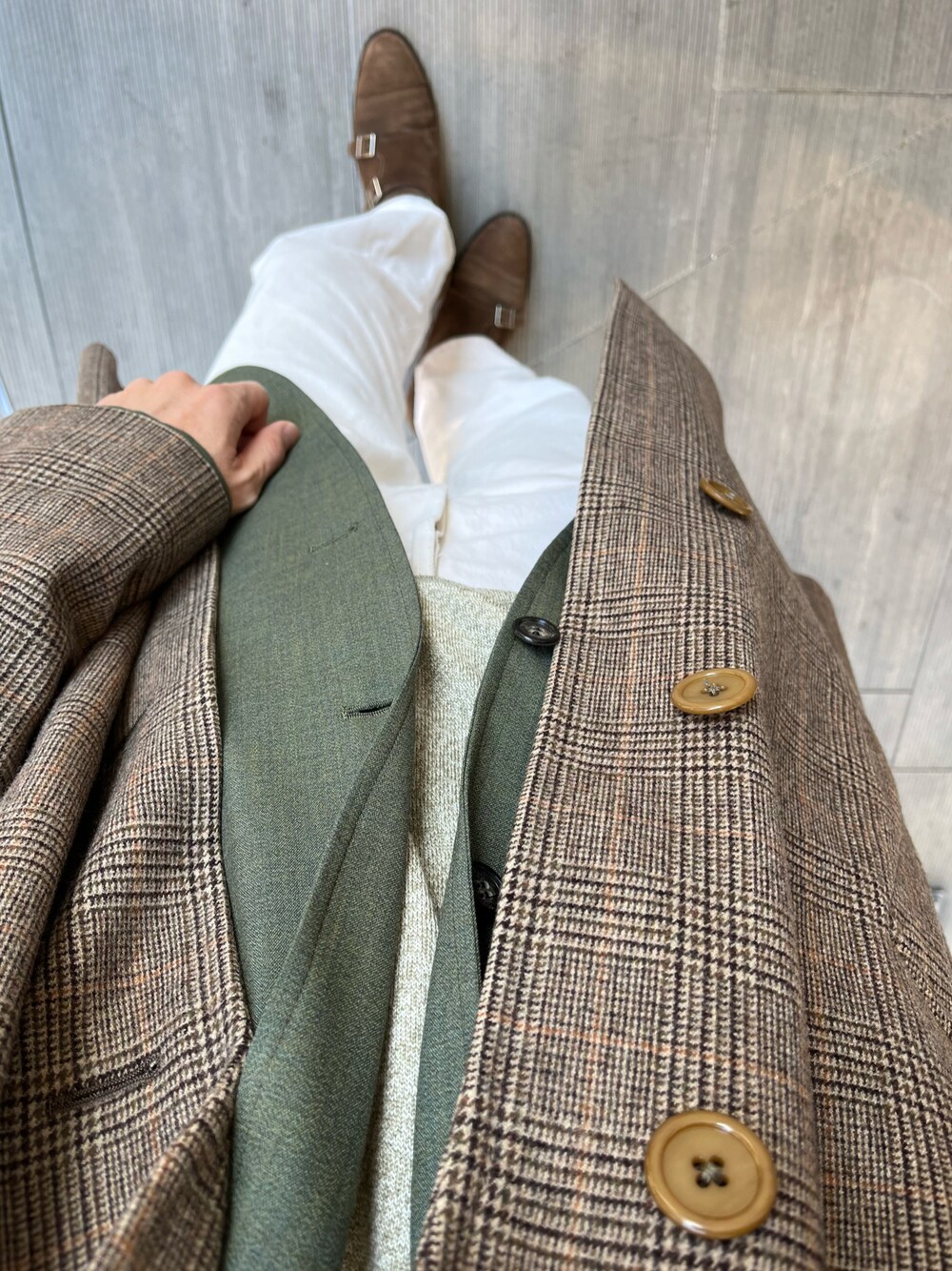 「vintage、aquascutum、Levi's」｜「三陽山長のアイテム（ドレスシューズ、ブラウン系）」を使った、Taka_Koboさん（メンズ・165cm）の冬コーディネートの1枚目の写真