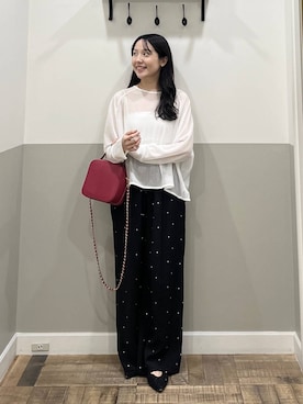 「A part by（アパートバイ）の２WAYバニティバッグ（ショルダーバッグ、レッド系）」を使った、miyuさん（レディース・154cm）の春コーディネート