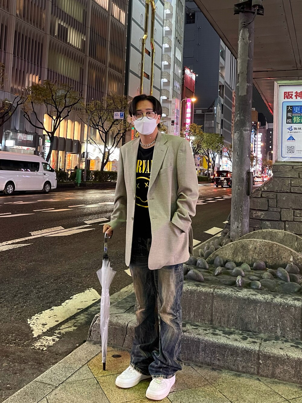 「古着、古着MIX、古着コーデ、おしゃれさんと繋がりたい、メンズファッション、フレアパンツ、ニルヴァーナ、AF1、ナイキ、ジャケット」｜「NIKEのNIKE AIR FORCE 1 '07 / ナイキ エア フォース 1 '07 【SP】（スニーカー、ホワイト系）」を使った、そーまさん（メンズ・170cm）の秋コーディネートの1枚目の写真