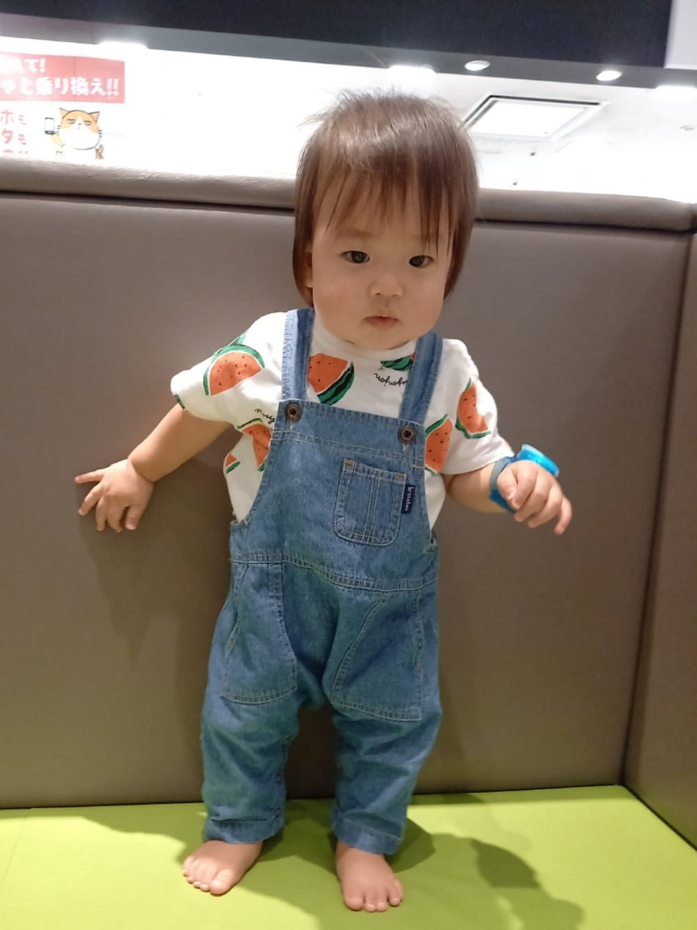 「アツいコーデ全部見せ、キッズコーデ、休日コーデ、男の子、Tシャツ、おさがり、おさがりコーデ、サロペット、スイカTシャツ」｜「BRANSHESの星柄トップス+デニムオーバーオールセット（ロンパース、ブルー系）」を使った、aoto*senaさん（キッズ・80cm）の夏コーディネートの1枚目の写真