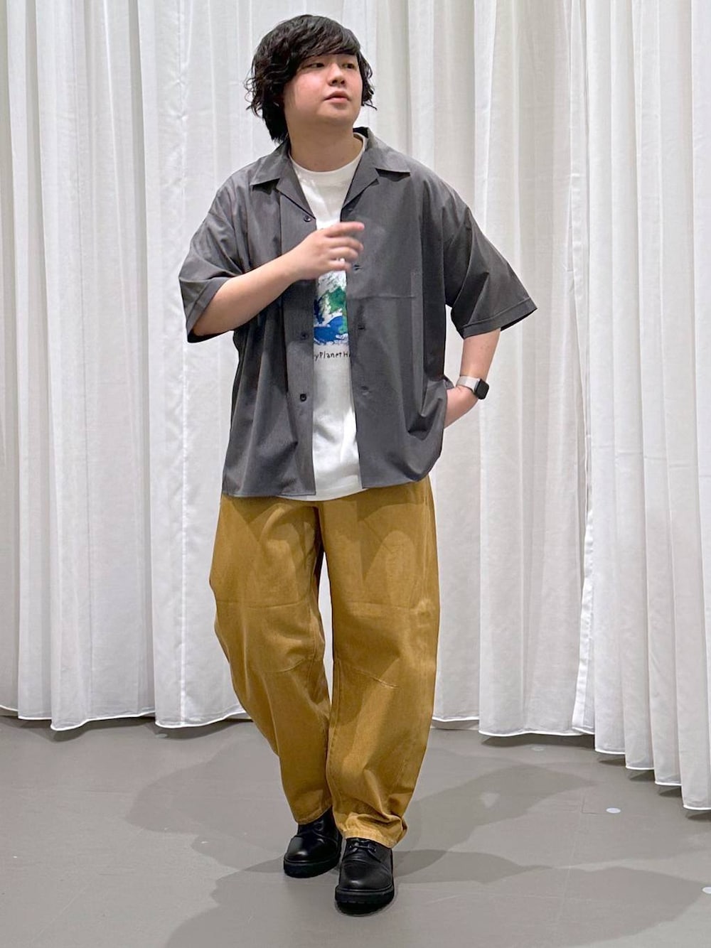 「リラックス、ゆったり、高見え」｜「niko and...のTR開襟シャツ（シャツ/ブラウス、グレー系）」を使った、いしかわさん（メンズ・168cm）の夏コーディネートの1枚目の写真