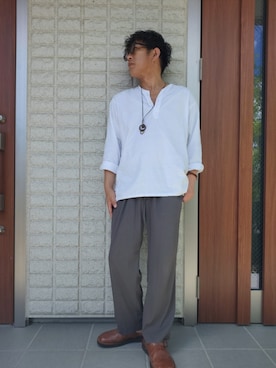 「Danner（ダナー）のアイテム（サンダル）」を使った、ツトムさん（メンズ・168cm）の秋コーディネート