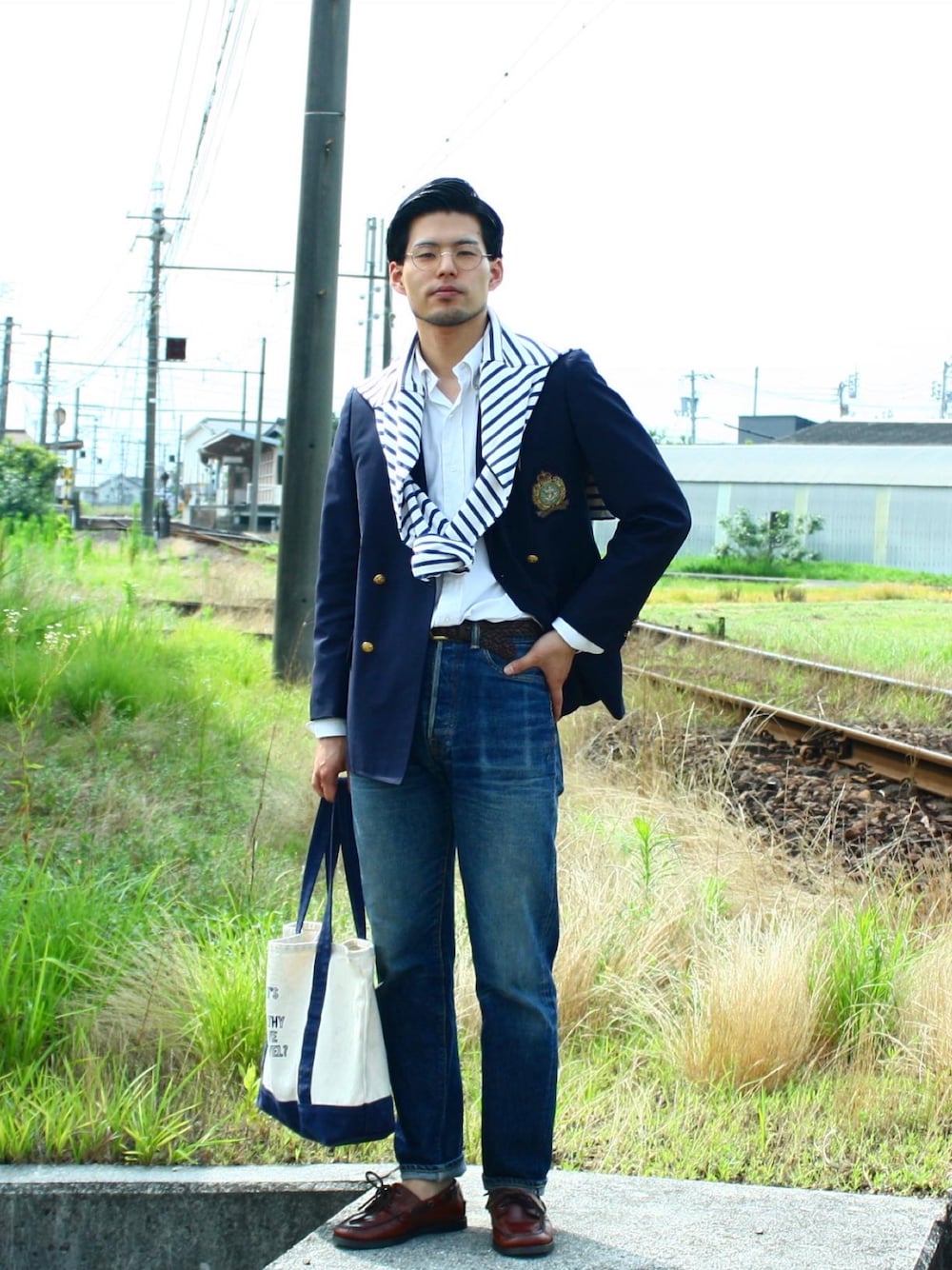 Tシャツ/カットソーを使った「アイビールック」のメンズ人気
