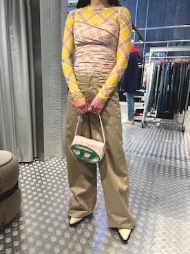 「DIESEL OSAKA」｜「アイテム（その他シューズ）」を使った、チョリさん（レディース・163cm）の春コーディネート