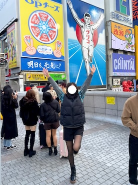 「アイテム（ダウンベスト、ブラック系）」を使った、🧸さん（レディース・163cm）の冬コーディネート