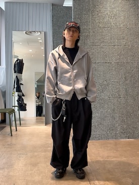 「Lui's（ルイス）のリラックス フードジップブルゾン（パーカー、グレー系）」を使った、Ryu.さん（メンズ・172cm）の春コーディネート