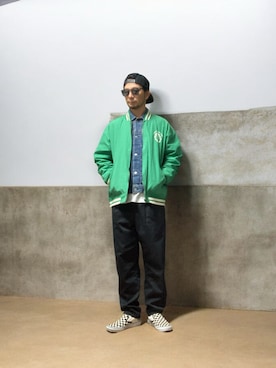 「アイテム（スリッポン）」を使った、モミヒゲさん（メンズ・175cm）の冬コーディネート