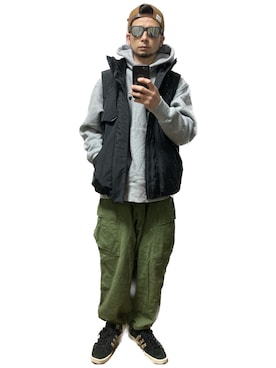 「HINSON」｜モミヒゲさん（メンズ・175cm）の冬コーディネート