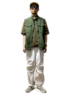 「あごひげ」｜「アイテム（スリッポン）」を使った、モミヒゲさん（メンズ・175cm）の春コーディネート