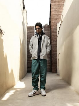 「アイテム（ナイロンジャケット）」を使った、モミヒゲさん（メンズ・175cm）の冬コーディネート