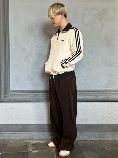 アディカラー クラシック トラックトップ（ジェンダーニュートラル