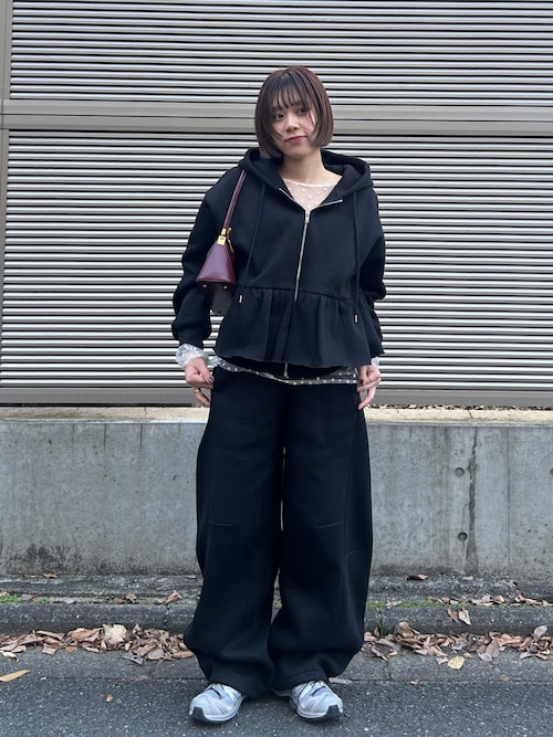 裏起毛スウェットペプラムジップアップパーカー（パーカー）｜nissen