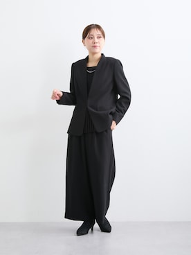 「nissen（ニッセン）の【喪服・礼服】洗える防しわノーカラージャケットワイドパンツスーツ（ジャケット＋プリーツブラウス＋ワイドパンツ）＜大きいサイズ有＞〔Callarus〕（フォーマルスーツ/小物、ブラック系）」を使った、KAYAさん（レディース・153cm）の夏コーディネート