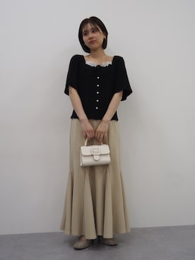 「nissen（ニッセン）の＜大きいサイズ＞フレア袖テレコリブスクエアネックカットソー marun（Tシャツ/カットソー、ブラック系）」を使った、KAYAさん（レディース・153cm）の夏コーディネート