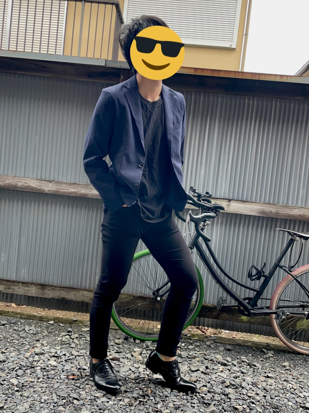 「ジーユー、休日スタイル、大人カジュアル、今日のコーデ、大人コーデ、秋服準備はじめました、ビジネスカジュアル、キレイめ、ユニクロ、革靴、おしゃれさんと繋がりたい、大学生、プチプラ」｜「UNIQLOのアイテム（デニムパンツ、ブラック系）」を使った、Ryuk!j!ma®︎さん（メンズ・172cm）の夏コーディネートの1枚目の写真