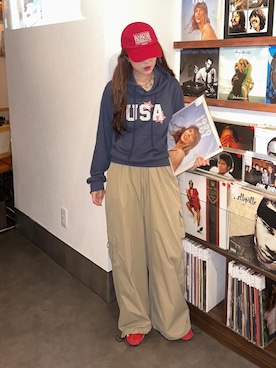 「アイテム（カーゴパンツ）」を使った、senaさん（レディース・158cm）の秋コーディネート