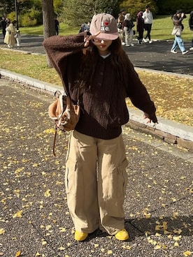 「アイテム（チノパンツ）」を使った、senaさん（レディース・158cm）の秋コーディネート