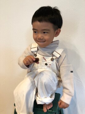 「FITH（フィス）のアイテム（オールインワン・サロペット）」を使った、sakuuu.fuuuさん（キッズ・90cm）の秋コーディネート
