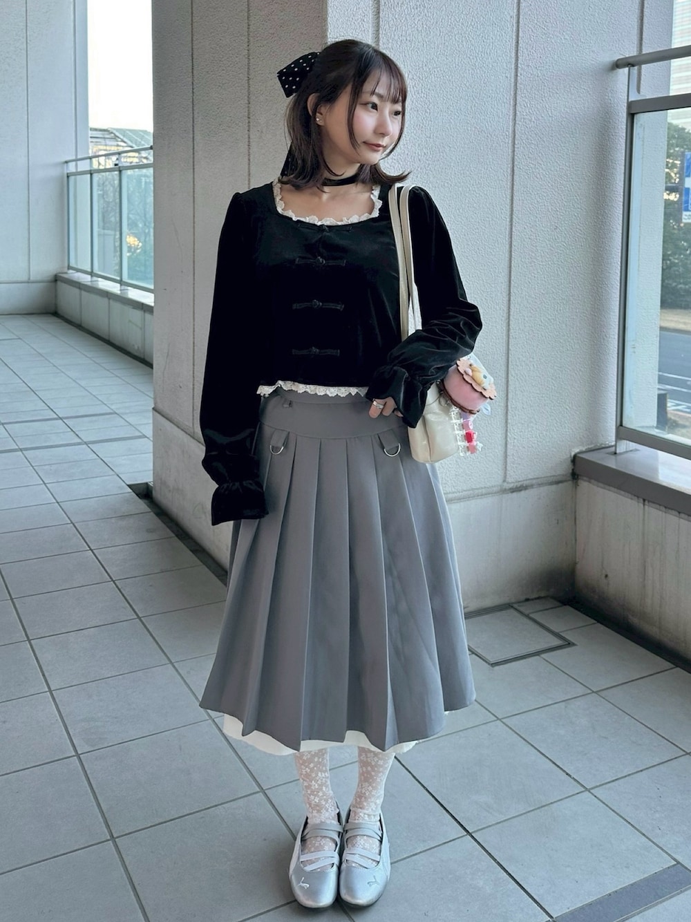 layered medium pleats skirt / レイヤード風ミディスカートを使った