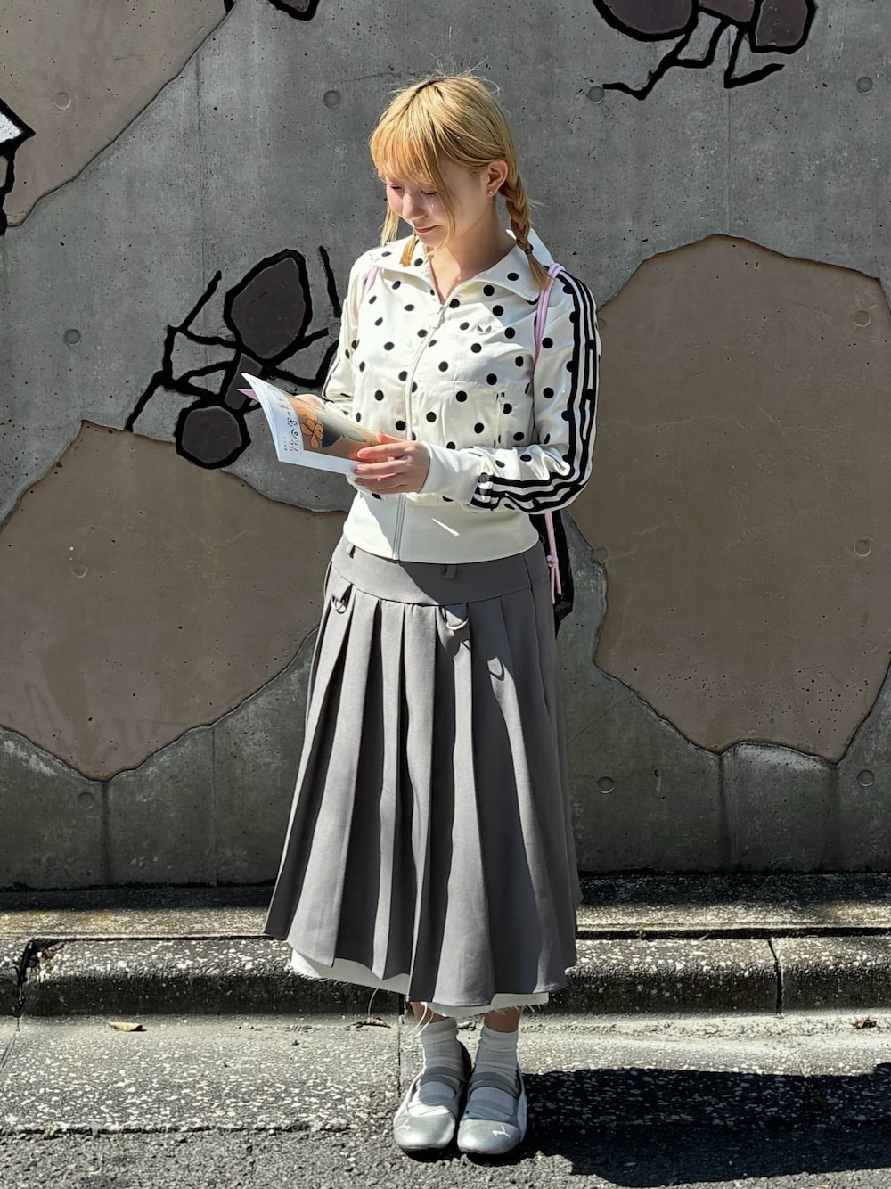 layered medium pleats skirt / レイヤード風ミディスカートを使った