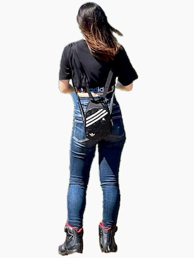 「アイテム（その他シューズ、レッド系）」を使った、edo.さん（レディース・156cm）の秋コーディネート