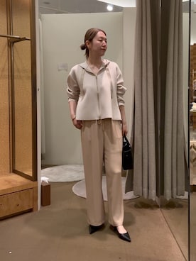 「Jena espace merveilleux（ジェナ　エスパスメルヴェイユ）のアイテム（Tシャツ/カットソー）」を使った、つっちぃさん（レディース・168cm）の秋コーディネート