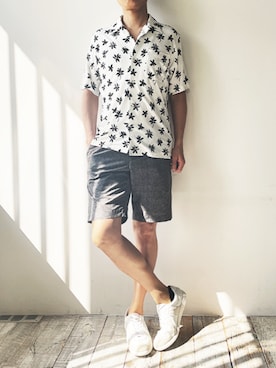 「白スニーカー」｜MONSIEUR NICOLEさん（メンズ・175cm）の夏コーディネート