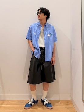 「SENSE OF PLACE by URBAN RESEARCH(センスオブプレイスバイアーバンリサーチ)の別注/Disney/ストライプシャツ(シャツ/ブラウス、ブルー系)」を使った、shinyaさん(メンズ・175cm)の夏コーディネート