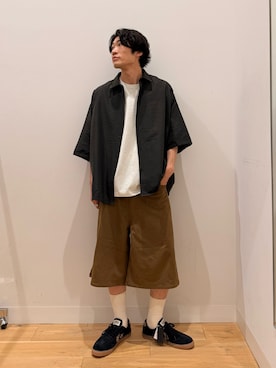 「SENSE OF PLACE by URBAN RESEARCH(センスオブプレイスバイアーバンリサーチ)のアソートワイドバギーショーツ(その他パンツ、ブラウン系)」を使った、shinyaさん(メンズ・175cm)の夏コーディネート