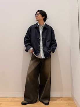 「SENSE OF PLACE by URBAN RESEARCH(センスオブプレイスバイアーバンリサーチ)のヴィンテージライクデニムワイドパンツ(デニムパンツ、ブラック系)」を使った、shinyaさん(メンズ・175cm)の秋コーディネート