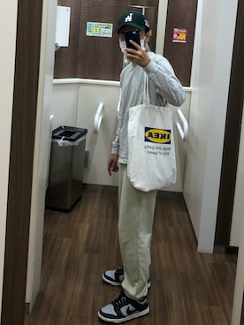 「アイテム（スウェットパンツ）」を使った、マーティーさん（メンズ・160cm）の秋コーディネート