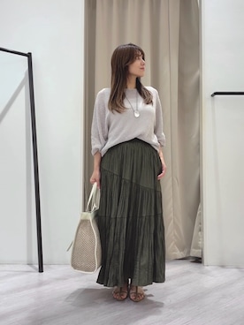 「Jena espace merveilleux(ジェナ エスパスメルヴェイユ)のペーパーヤーン7分袖ニット(ニット/セーター、グレー系)」を使った、monchankhさん(レディース・149cm)の夏コーディネート