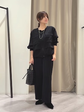 「Jena espace merveilleux(ジェナ エスパスメルヴェイユ)のレイヤー風シアーブルゾン(ベスト、ブラック系)」を使った、monchankhさん(レディース・149cm)の秋コーディネート
