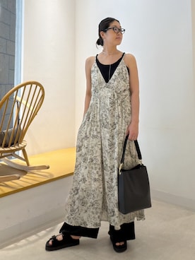 「ボタニカル柄」｜ggmichiiさん（レディース・168cm）の春コーディネート