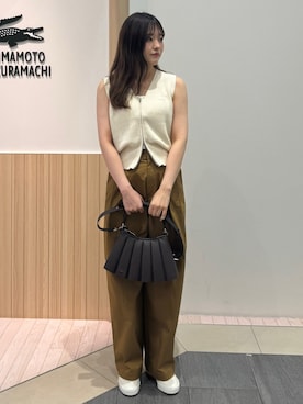 「LACOSTE（ラコステ）のアイテム」を使った、Rinさん（レディース・157cm）の秋コーディネート